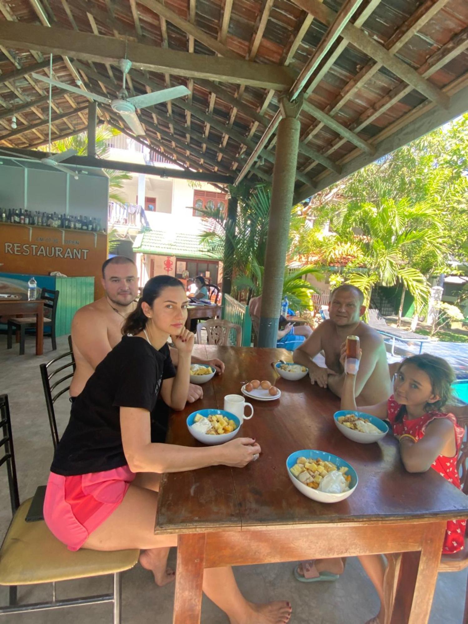 Damith Guest House Unawatuna Exteriér fotografie