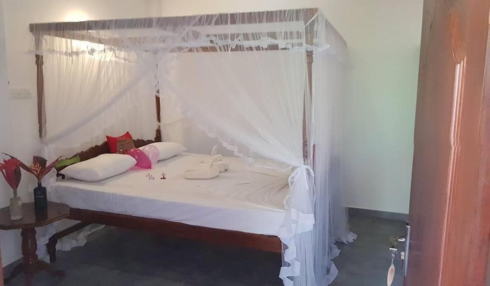 Damith Guest House Unawatuna Exteriér fotografie